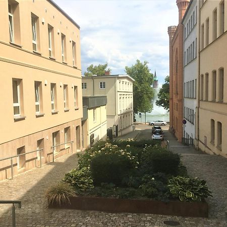 Schwerin Apartment Am Pfaffenteich ภายนอก รูปภาพ